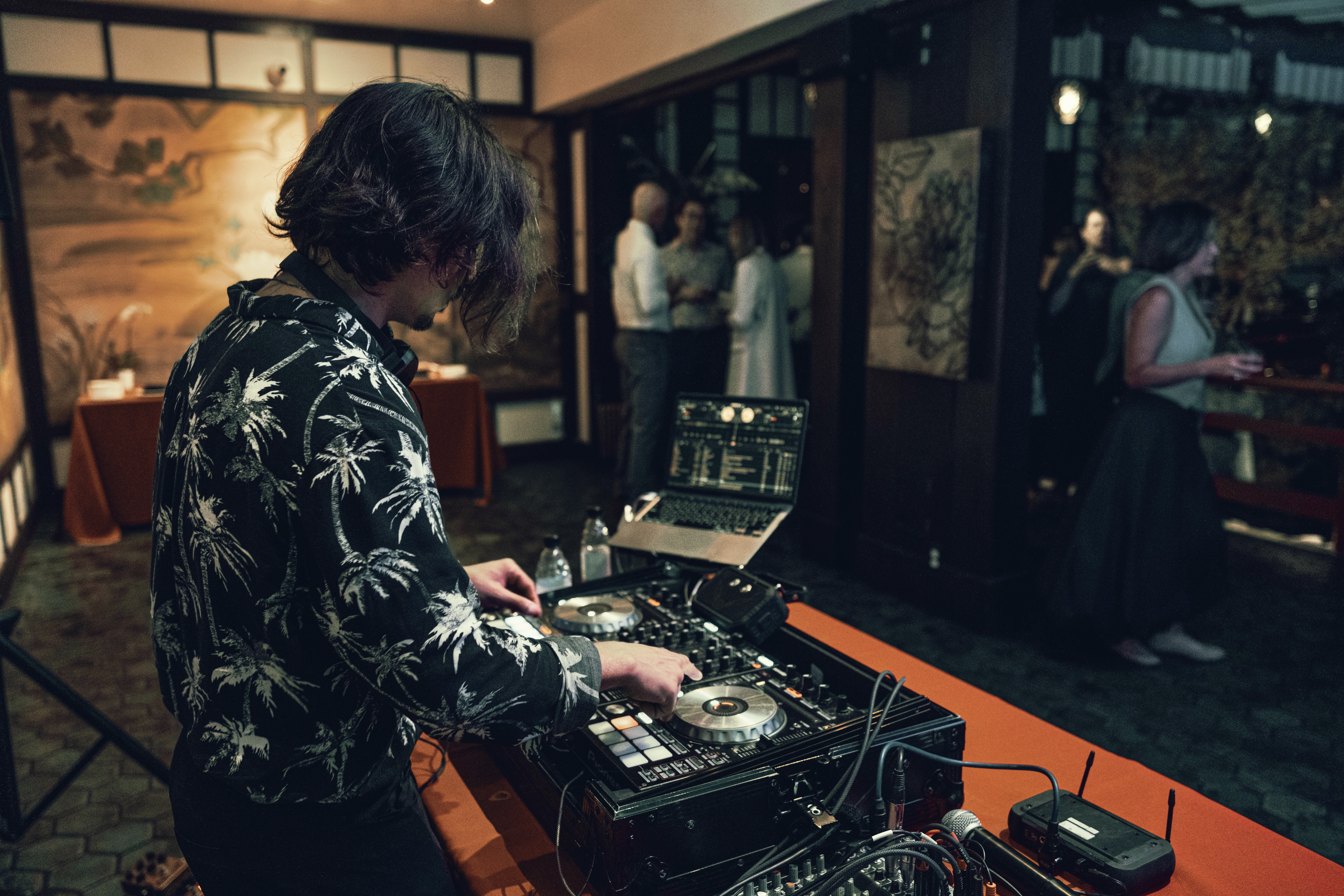 DJ Vento performing at Yamashiro Hollywood